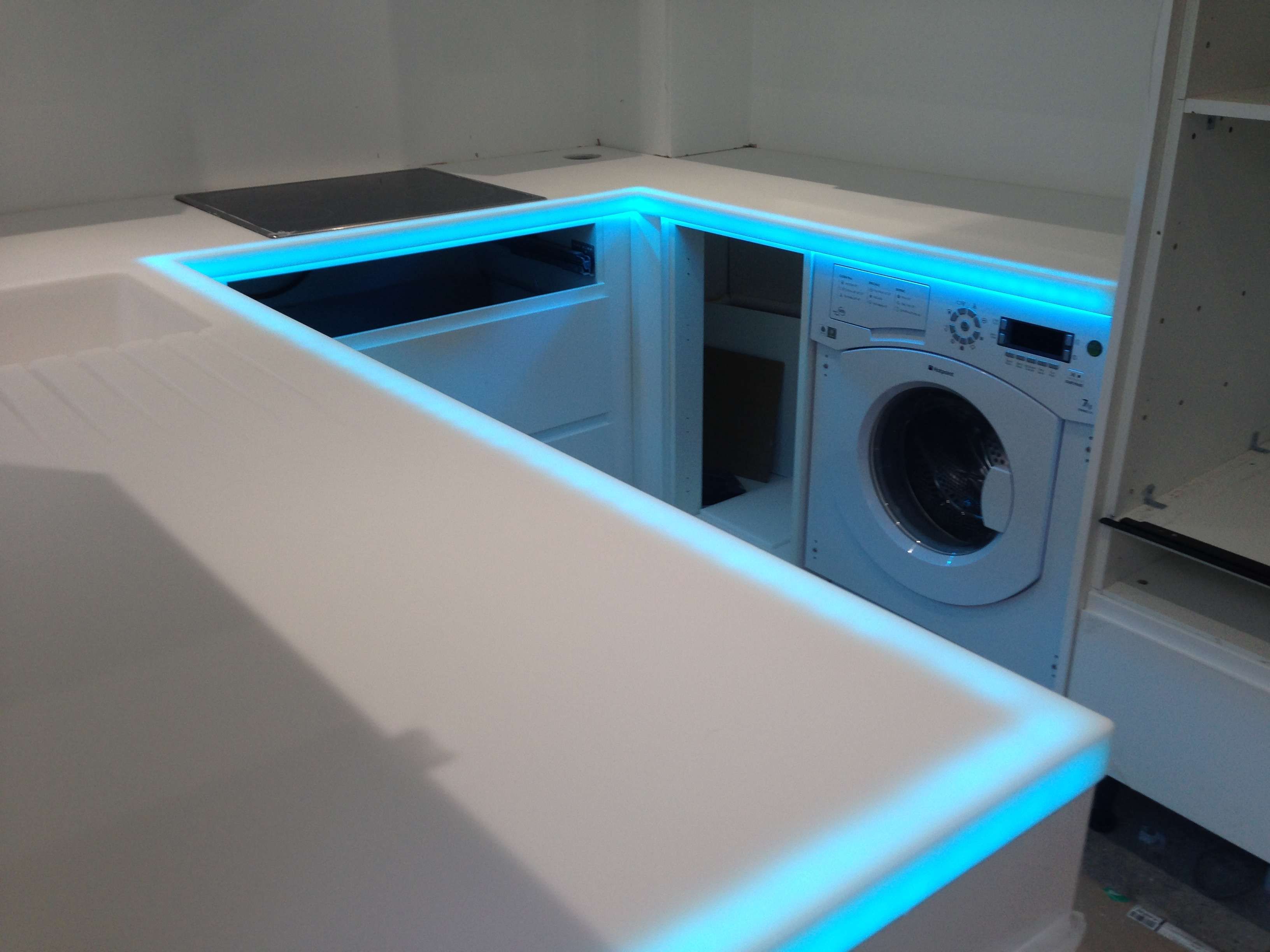 blue-light-in-kitchen